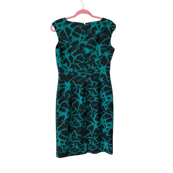 Calvin Klein Black and Blue Sheath Dress with Cap Sleeves and Scoop Neck - Picture 5 of 7